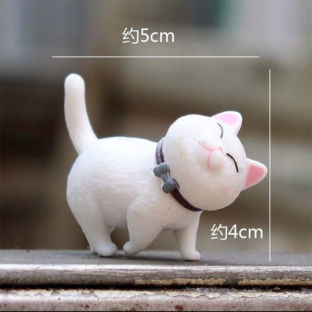 Small Cat Figurine Toy