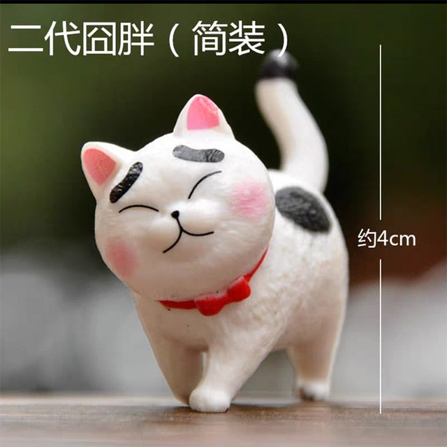 Small Cat Figurine Toy